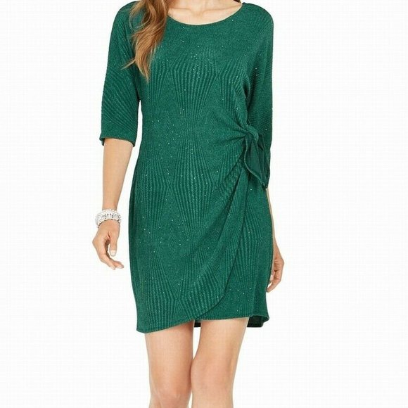 Signature by Robbie Bee Dresses & Skirts - Signature by Robbie Bee Hunter Green Faux Wrap Knee Length Dress NWT Size Med.